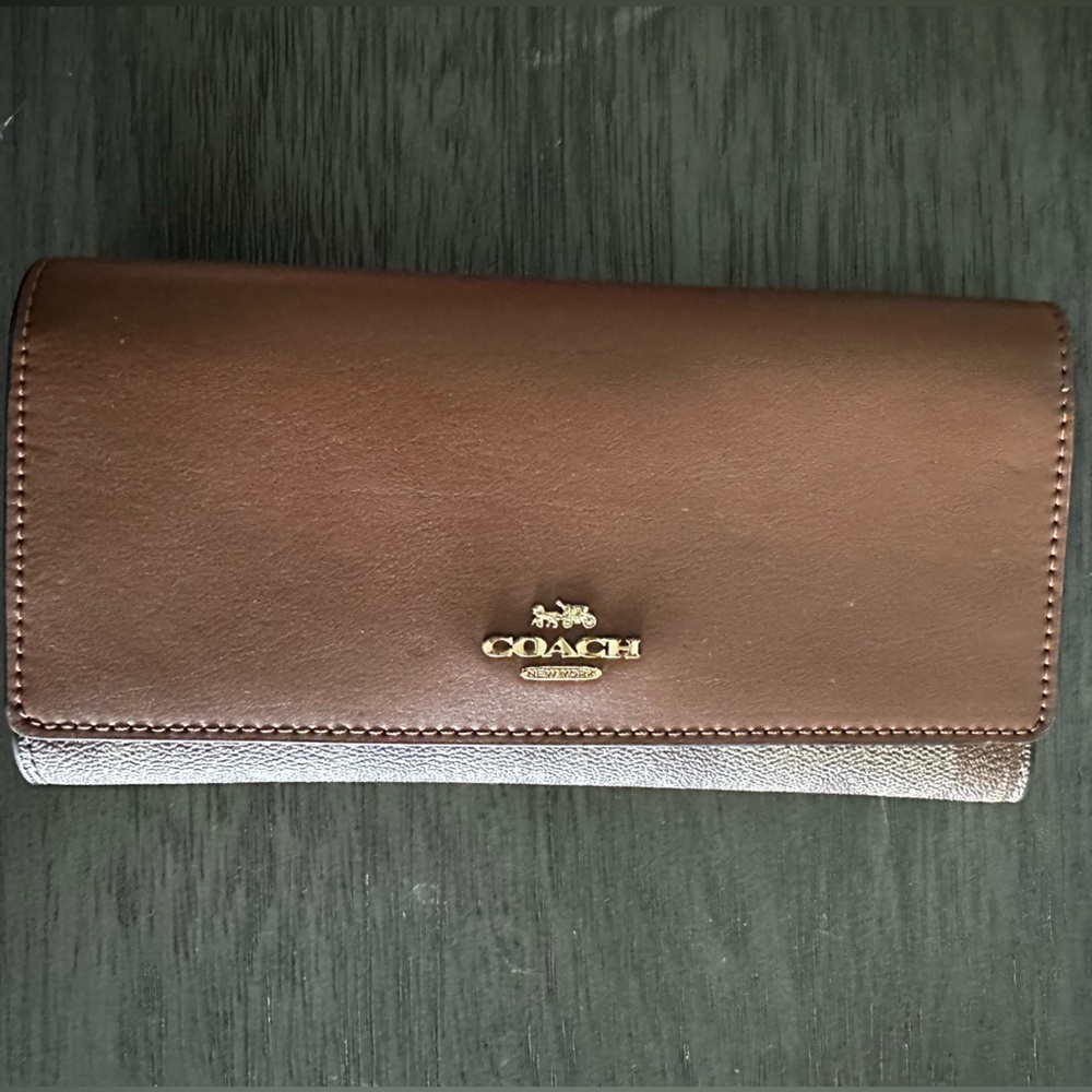 Coach wallet